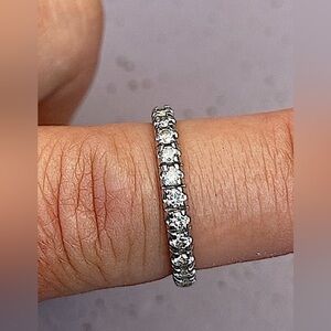 14k white gold 1/4 CTW wedding band